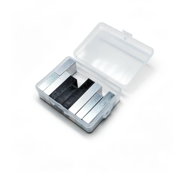 Набор тел равного объема (сталь, алюминий, пластик) бруски, 3 набора